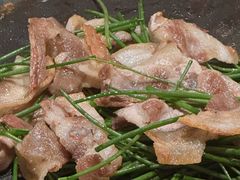 -蚂蚁洞·烤肉大营地(上海静安大悦城店)