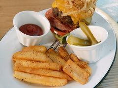 -HELLO 27 意面·沙拉·帕尼尼