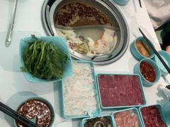 -季季红火锅(柳州城中万达二店)