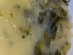 -严记小天府酸菜鱼(西四路店)