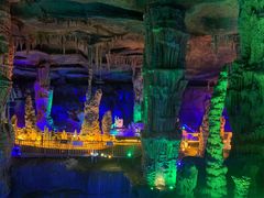 -泰安地下龙宫景区