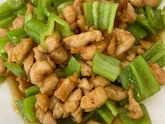 祖传辣子鸡丁-聚发号清真菜馆