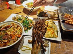 -平娃三宝烧烤·面食(南小街店)