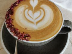 -Me Coffee下午茶艺术空间