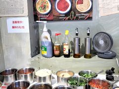 -马路边边火锅串串(观前街店)