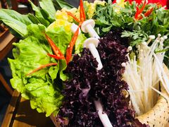 -小天鹅火锅·一线江景洪鼎旗舰店(洪崖洞店)