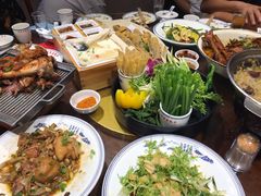 -那家老院子东北菜·饺子·小鸡炖蘑菇(艳华街店)
