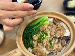 -煲仔皇腊味煲仔饭(经四万达店)