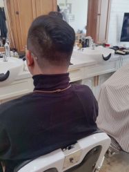-韦恩先生Barbershop英式男士理发馆
