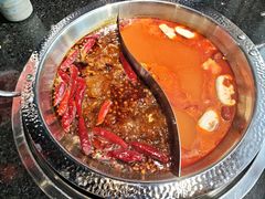 -蓉城老院十一年川味老火锅(中南店)