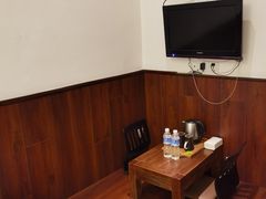 -拖板鞋咖啡旅行酒店(春熙路地铁站店)