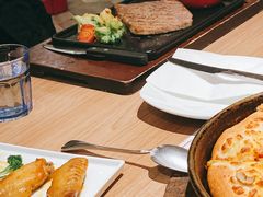 -必胜客(WOW象山涌金广场店)