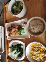 -卓玥国际月子会所(罗山路店)