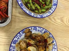 -江城燕子大排档(江汉路步行街店)