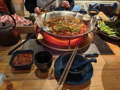 -湊湊火锅·茶憩(南京东路悦荟店)