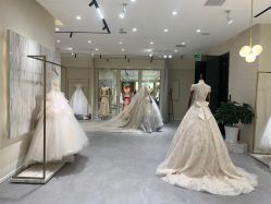 -南京宝娜嫁衣婚纱礼服馆(中央路店)