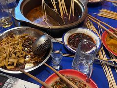-马路边边麻辣烫联盟路店