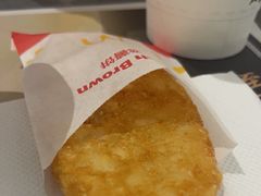 -麦当劳(上海虹桥站30B检票口楼上)