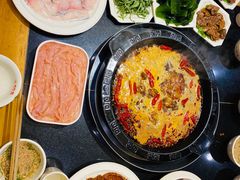 -锅首鲜品火锅(鸳鸯店)