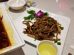 -国人川菜(李家村建东街店)
