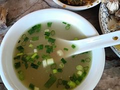 -鲁朗纳麦石锅鸡庄园