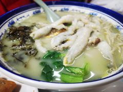 招牌黄鱼面-明呈黄鱼面馆(斜土路店)