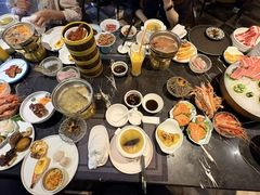 -半岛翡丽海鲜自助餐厅(观风亭店)