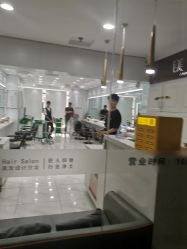 -镁连社·美联社