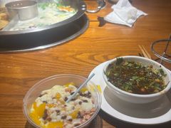 -佬土鹅肠火锅(解放路店)