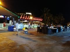 -三亚海韵度假酒店·渔人码头海鲜火锅BBQ自助餐厅·落日吧