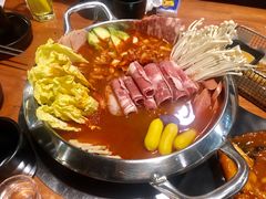 -肥肥虾庄·金牌油焖大虾(杨园滨江时代walk店)
