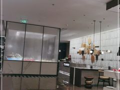 -深圳国际会展中心希尔顿酒店(前海华发冰雪世界店)