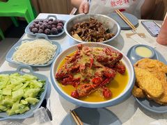 -辣盆盆麻辣小龙虾(哈尔滨总店)