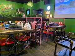 -川渝窈妹纸包鱼·齐齐哈尔烤肉