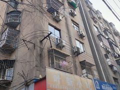-叶新小吃店(来凤小区总店)