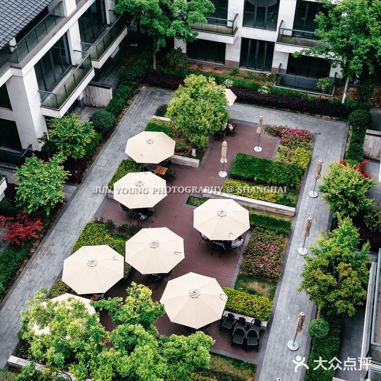 城市探店奇遇记 | 一尺花园筒仓店