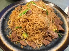 -沙龙酒家