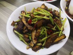 -建辉湖南土菜馆(南大街店)