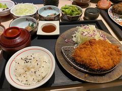 -香港ELEMENTS圆方