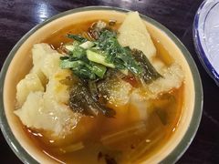 -蓝田九大碗民俗食府(蓝田店)