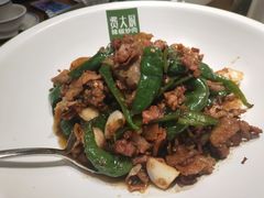 -费大厨辣椒炒肉(万家丽一店)