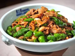 -费大厨辣椒炒肉(万家丽一店)