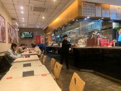 -南城香·饭香串香馄饨香(青年路店)