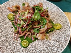 百香果柠檬凤尾虾-慢丽江·云南野生菌土鸡锅(付家庄店)