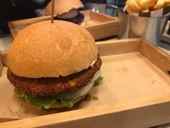 -Jim's snackbar