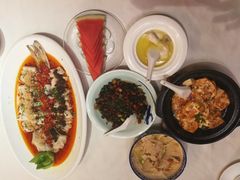 -巴陵全鱼席(湖南老字号汴河街店 )