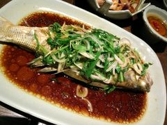 -大头虾越式风味餐厅(光明广场店)