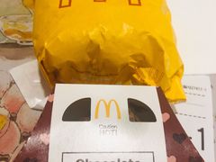 -麦当劳(莘松路芭比伦DT店)