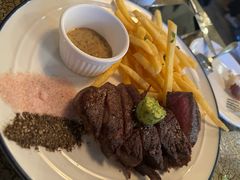 -羽深肉铺 Steak & Wine