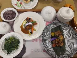 -喜喜·全套房月子会所(罗宾森广场店)